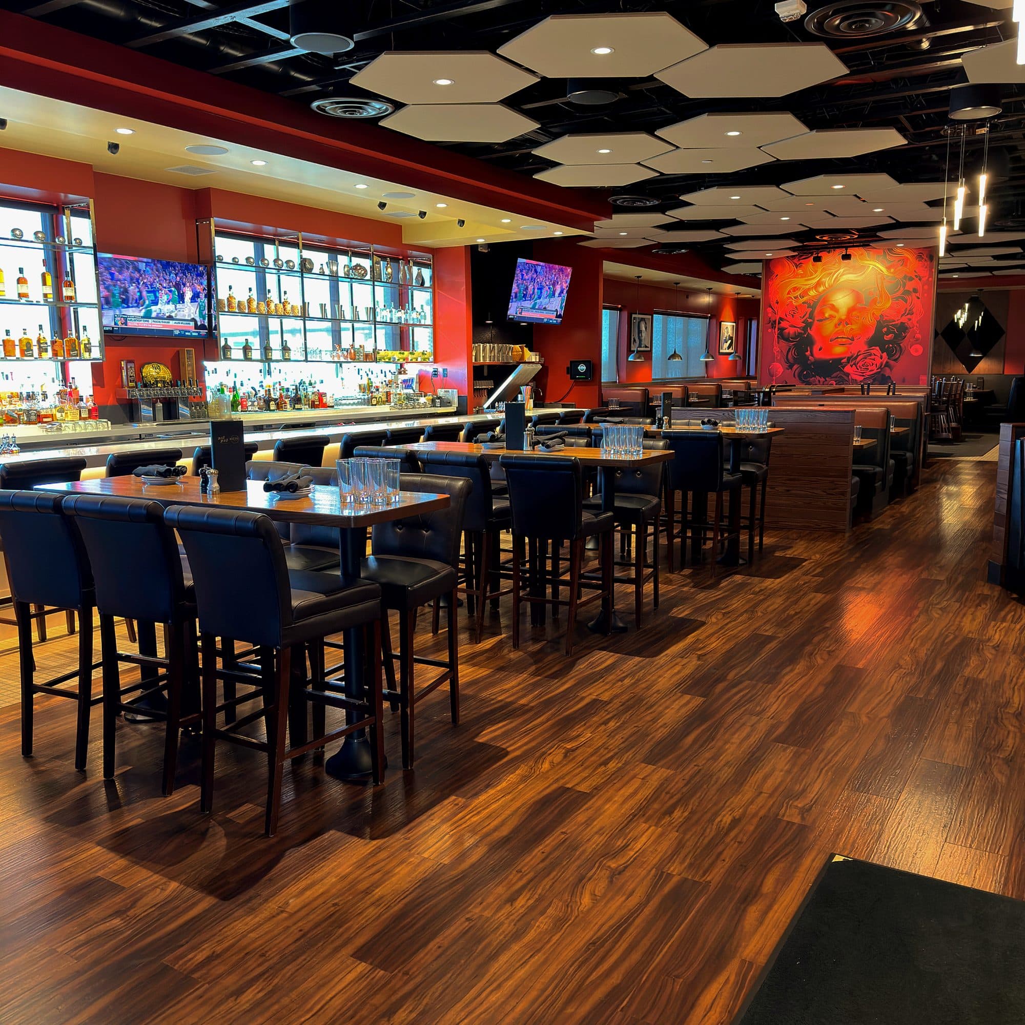 The Zig Zag Smokin' Burger bar and dining room in Greenwood Village
